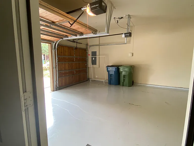 580 Hampshire Dr — Photo 28