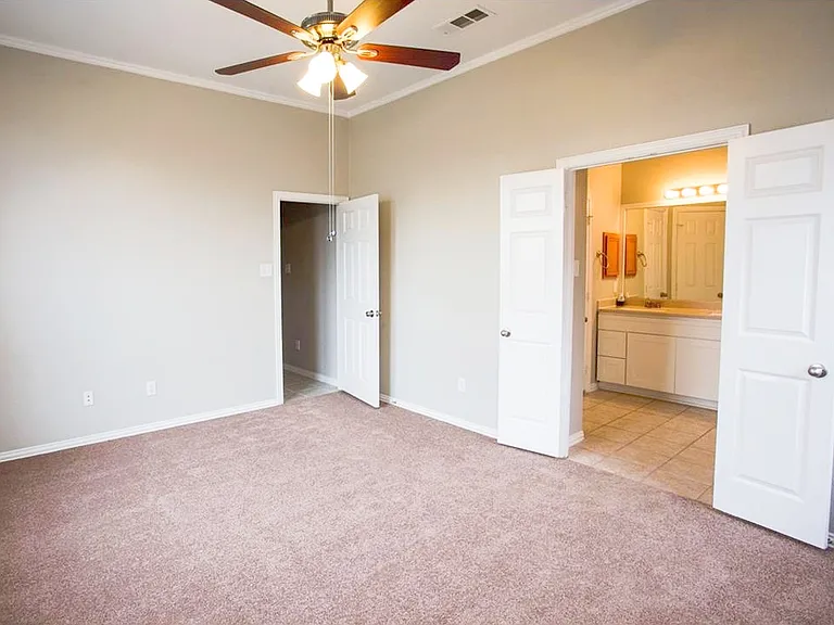 1006 Port Aransas Dr — Photo 9