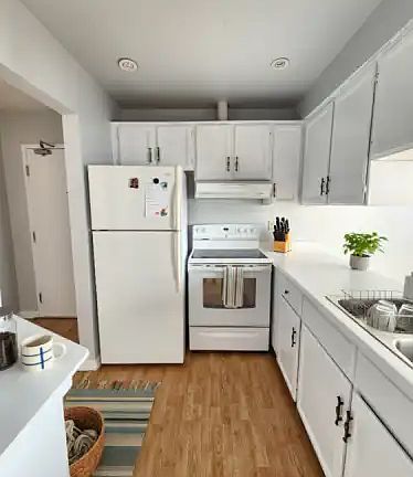 5th image of 308 Malaga Rd #303