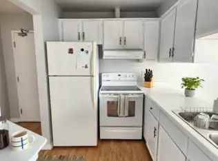 308 Malaga Rd #303, Oshawa, ON L1J1N7