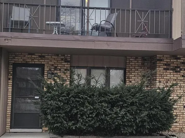 870 Jordan Cir, Schererville, IN 46375