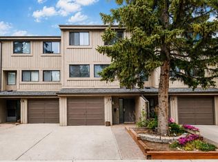 10401 S 19th St SW #19, Calgary, AB T2W 3E7