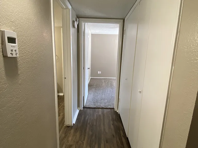 Walnut Creek Apartments — Photo 70