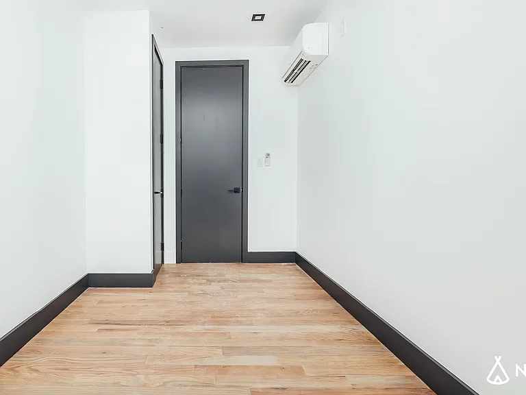 1079 Carroll St #3B — Photo 10