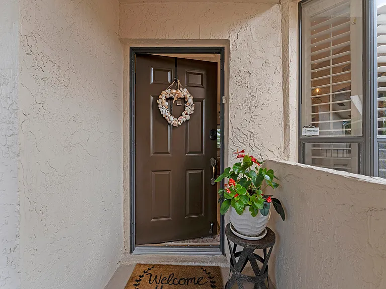 7460 La Paz Blvd #309 — Photo 5