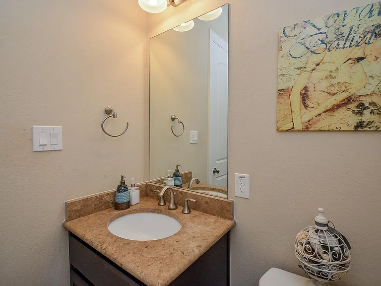 6302 Kennedy Hills Ct — Photo 22