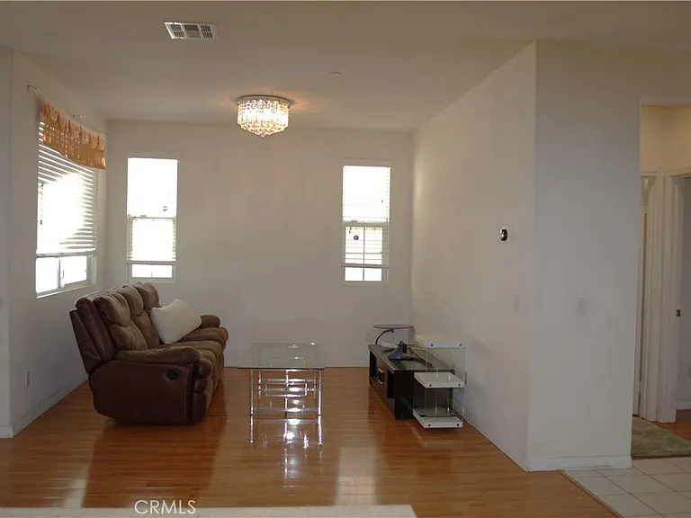 6550 Mogano Dr — Photo 3