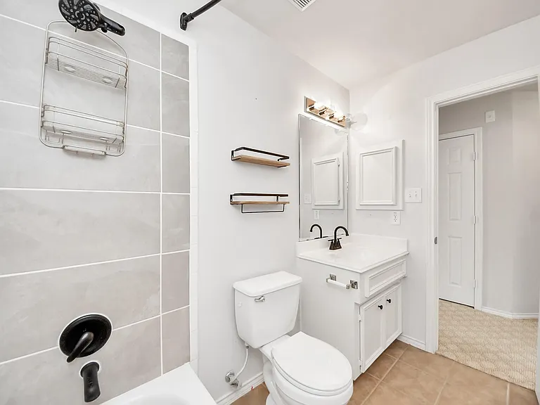 20418 Port Bishop Ln — Photo 39