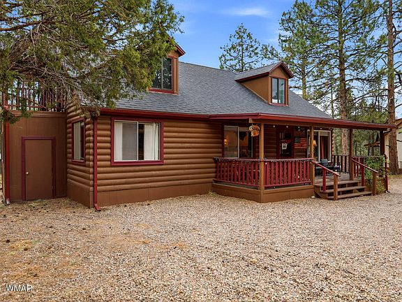 3rd image of 3349 Panorama Dr