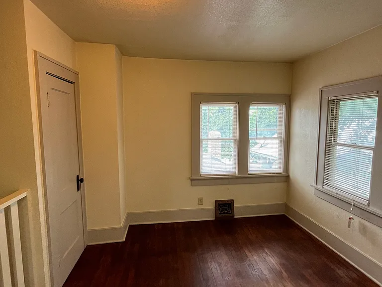3715 E Central Ave — Photo 3