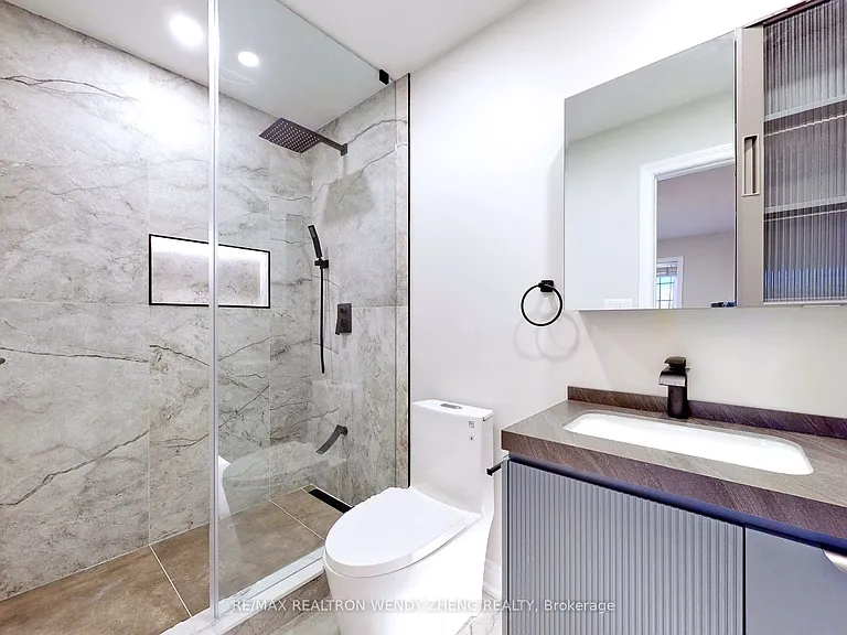 300 Sunny Meadow Blvd #UPPER — Photo 36