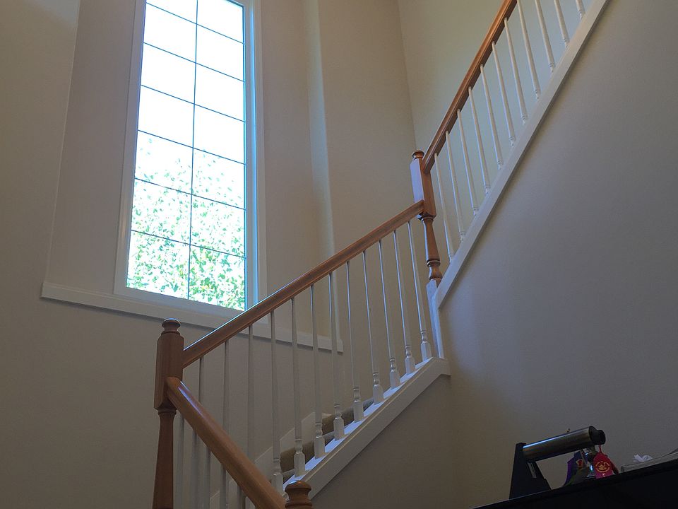 1st image of 20594 NE 32nd Ct