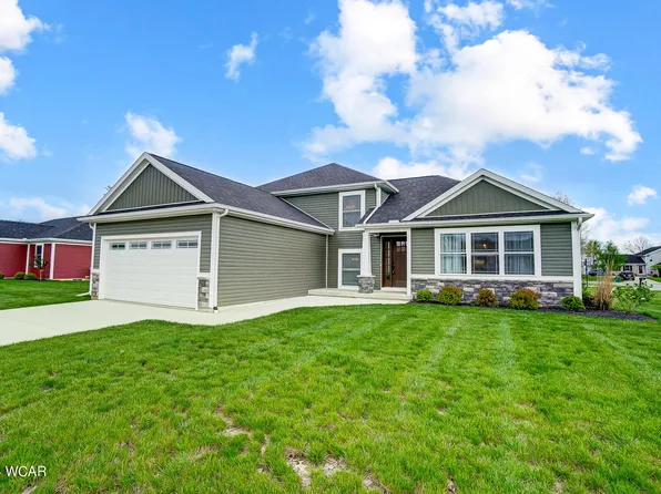 4957 Carriage Ln, Lima, OH 45807