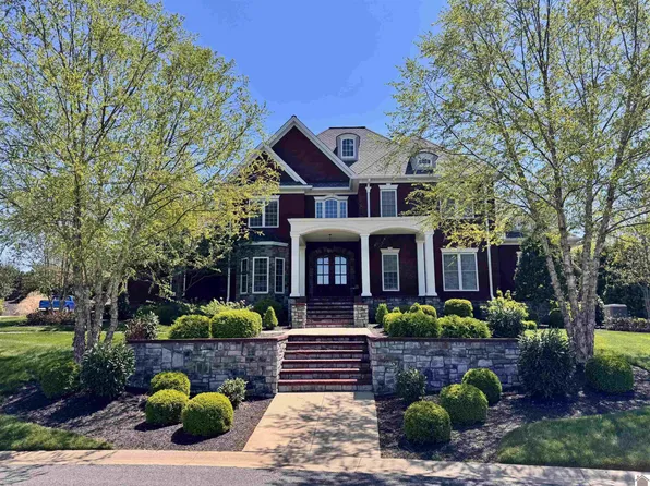 6818 Turnberry Dr, Paducah, KY 42001
