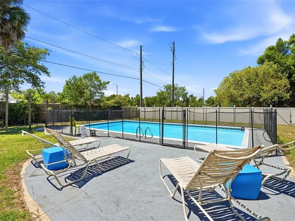 721 VILLAGE PLACE, BRANDON, FL 33511