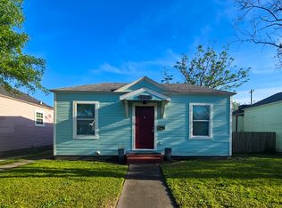 5315 Avenue O, Galveston, TX 77551