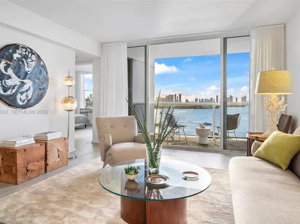 1900 Sunset Harbour Dr, Miami Beach, FL
