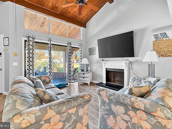 4th image of 438 Ocean Pkwy #40