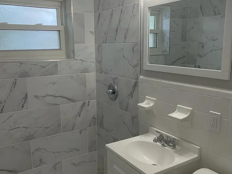 1456 W Wellington Dr — Photo 5