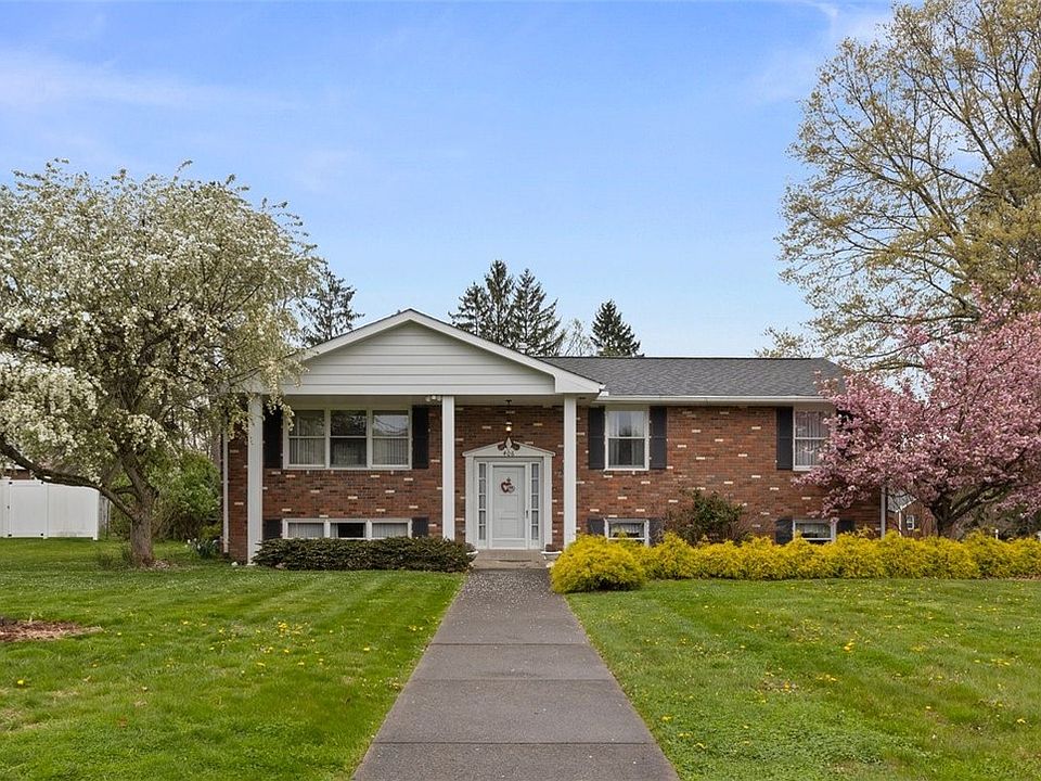 1st image of 406 Newport Dr