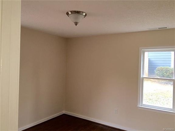 5th image of 4904 Green Run Ct