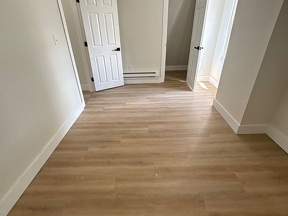 4th image of 49-51 Rosehill Pl #3