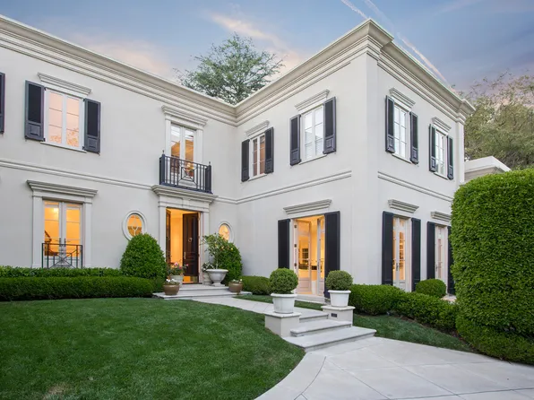 2401 N Bowmont Dr, Beverly Hills, CA 90210