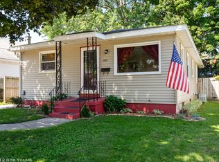 1713 Delwood Ave SW, Wyoming, MI 49509