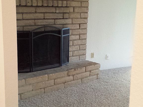 4th image of 5950 Moss Creek Cir
