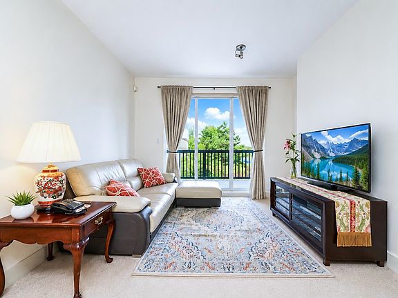3rd image of 6033 Katsura St #326