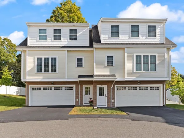 253 Nahatan St Unit 11, Norwood, MA 02062