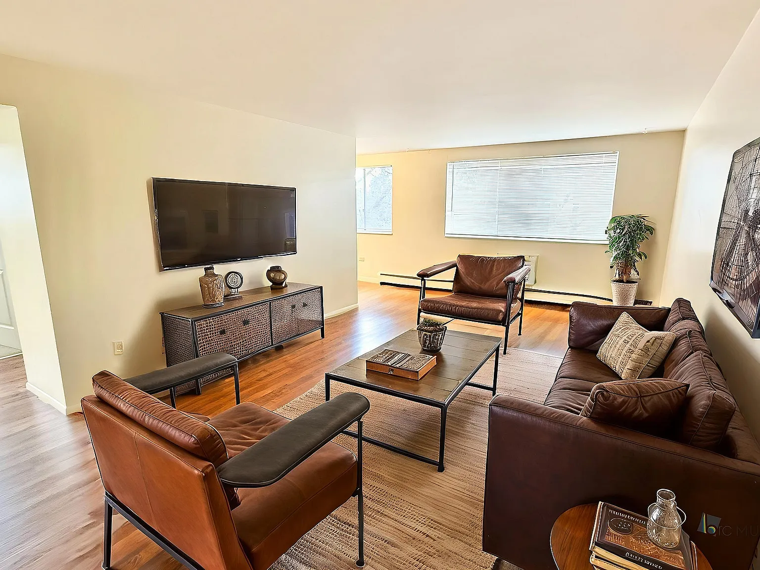 Wheat Ridge Manor — Photo 3