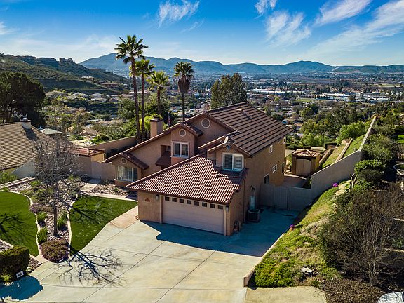 4th image of 11404 Canyon Park Dr