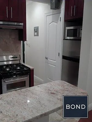 Rented by Bond New York | media 1