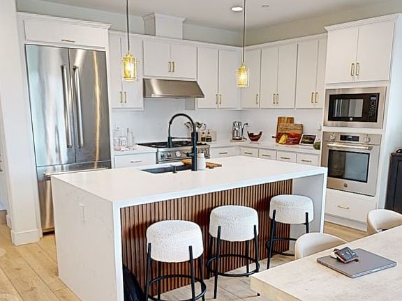 2nd image of 5808 Diablo Meadows Ct