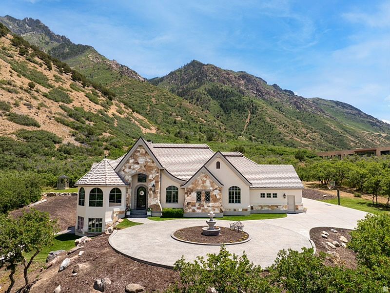 1st image of 1454 E Bald Mountain Cir