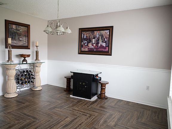 4th image of 1811 Norseman Ct