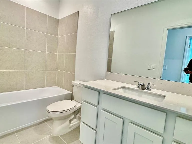 319 Sol Vista Dr — Photo 17