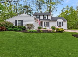 76 New Hudson Rd, Aurora, OH 44202