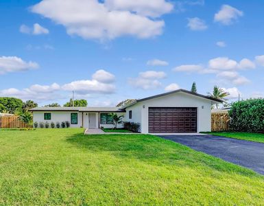 460 NE 37th Street NE, Boca Raton, FL, 33431