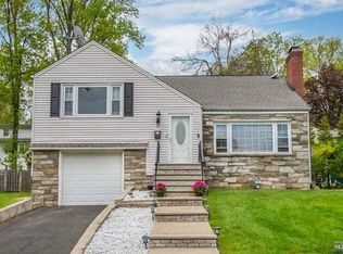 17 Dale Dr, West Orange, NJ