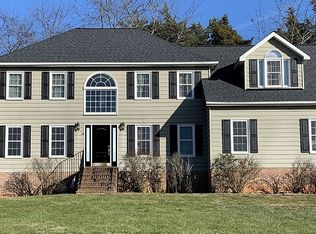 9081 Fox Dr, Culpeper, VA 22701