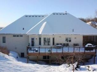 11544 Landing Rd, Eden Prairie, MN 55347