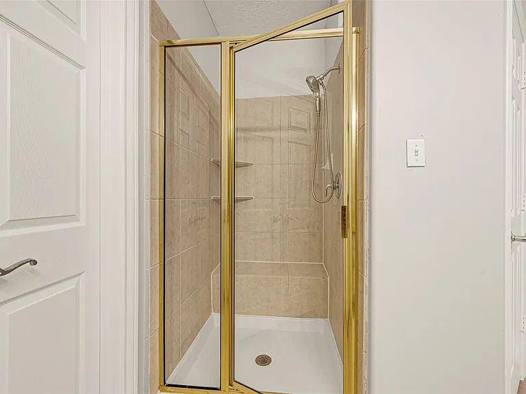 8619 Arranmore Ln — Photo 17