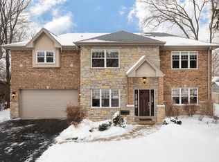 1334 Bayberry Ln, Deerfield, IL 60015