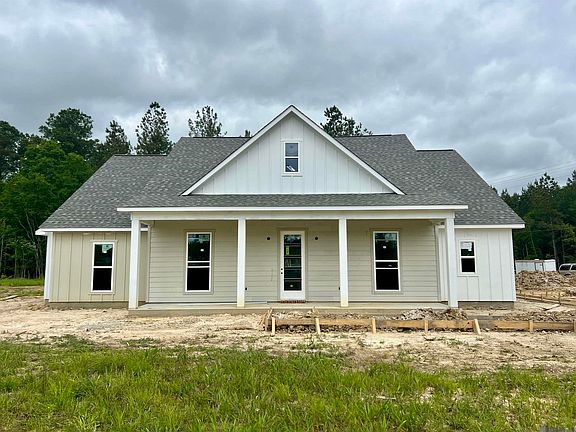 2nd image of 19061 State Highway 444