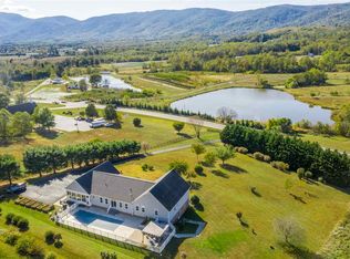 9285 Critzers Shop Rd, Afton, VA 22920