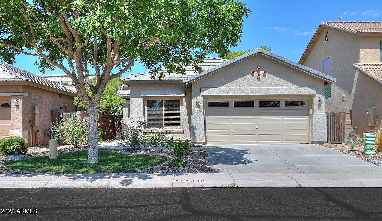 4 bed, 1690 sqft, $1,950 — Photo 1