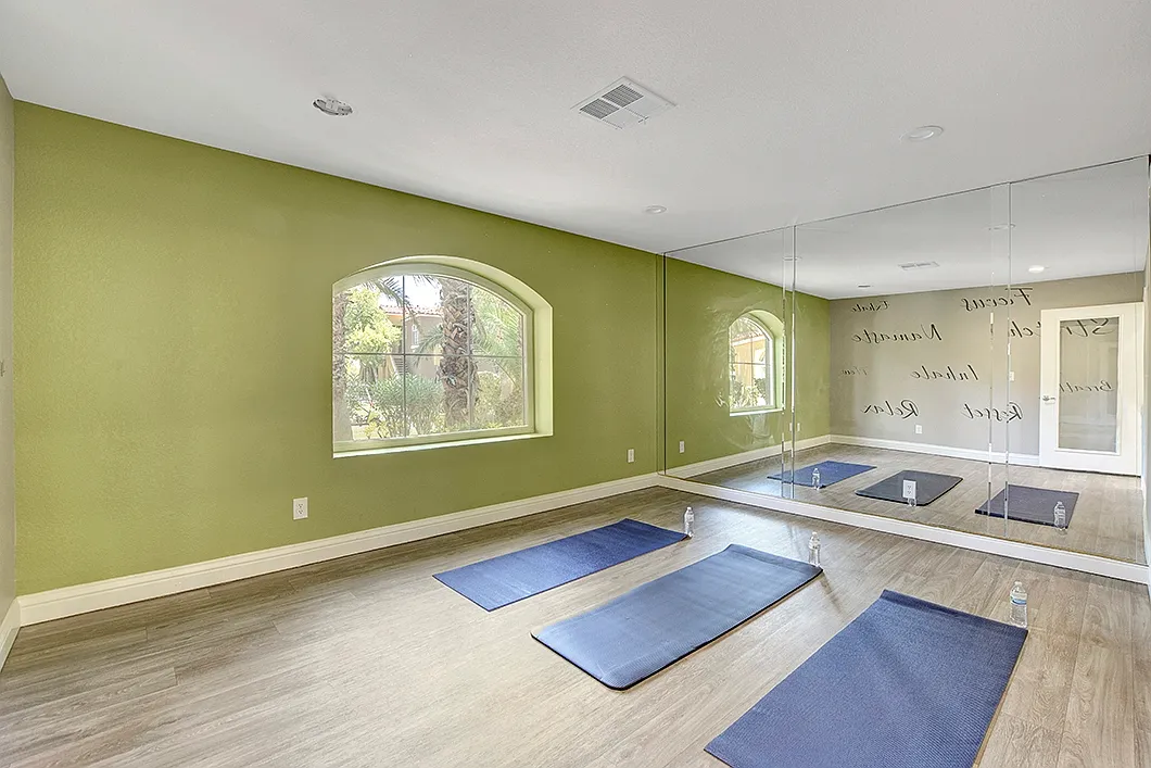 Spanish Wells Apartments — Photo 4