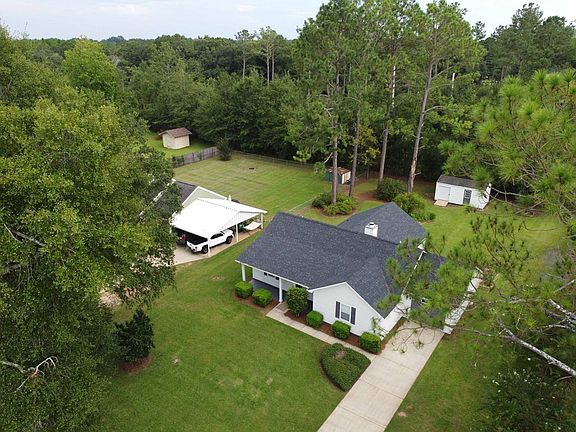 3rd image of 106 Northwood Dr